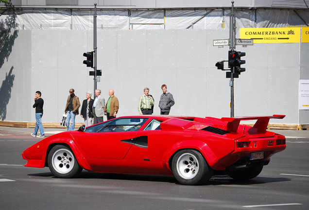 Lamborghini Countach 5000 Quattrovalvole