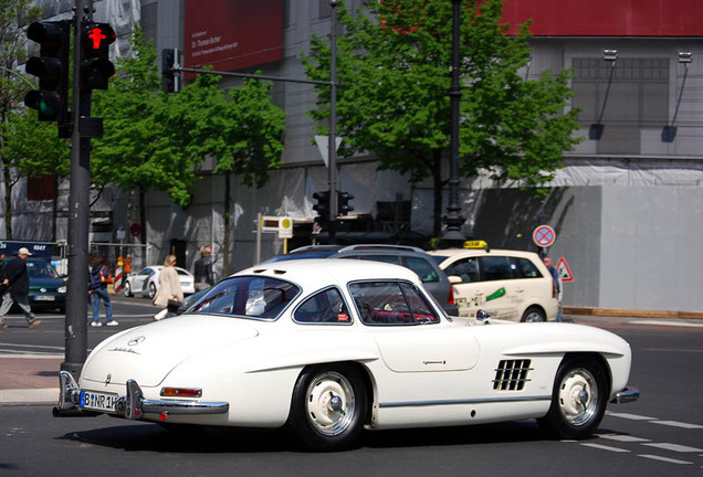 Mercedes-Benz 300SL Gullwing