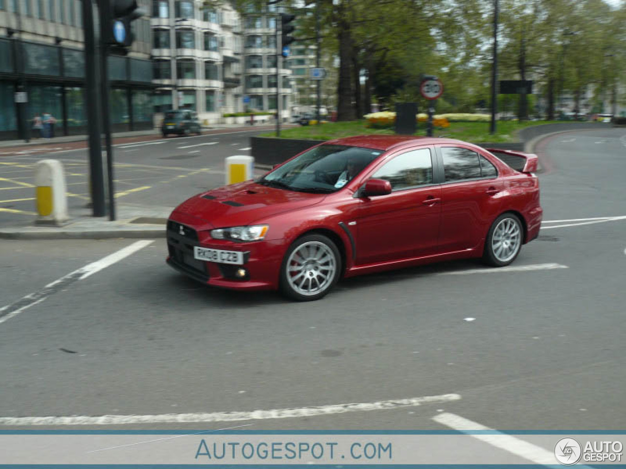 Mitsubishi Lancer Evolution X