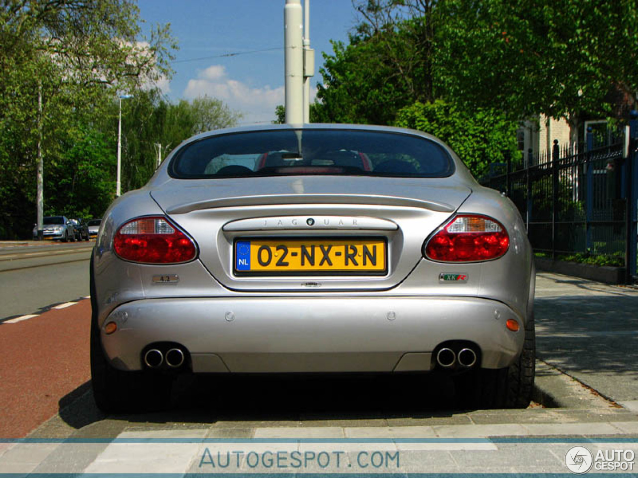 Jaguar XKR