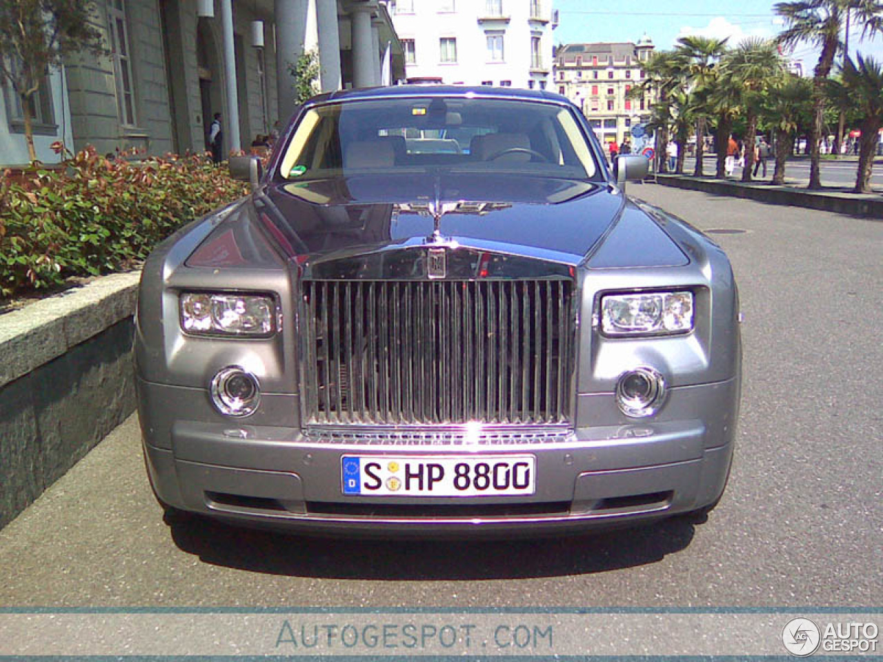 Rolls-Royce Phantom