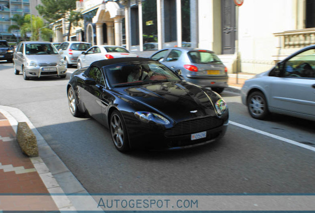 Aston Martin V8 Vantage Roadster