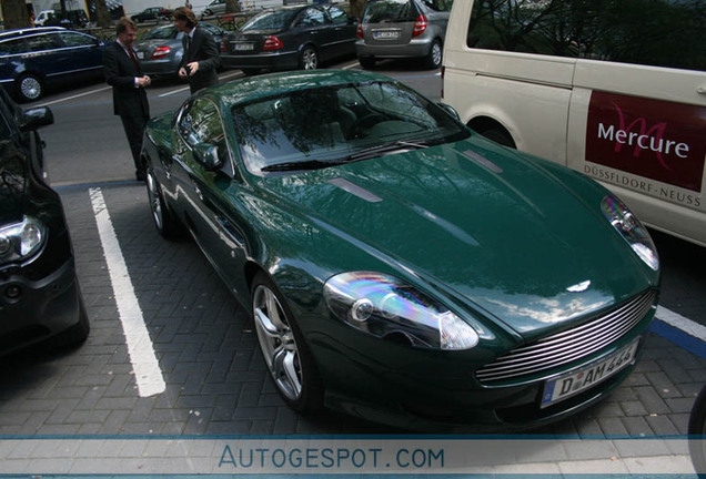 Aston Martin DB9