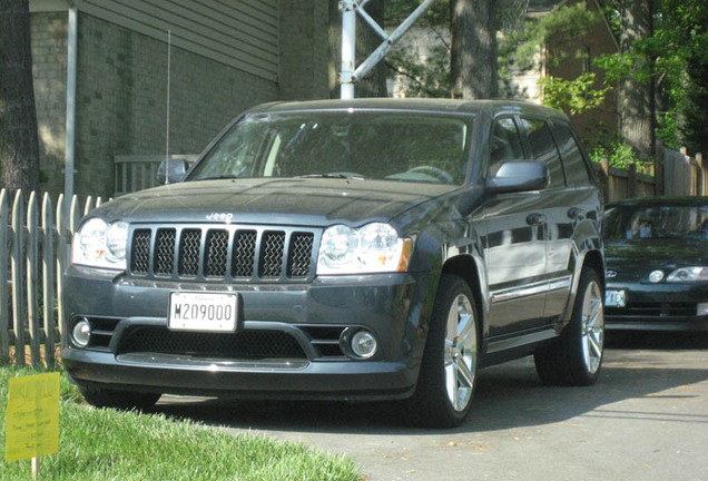 Jeep Grand Cherokee SRT-8 2005