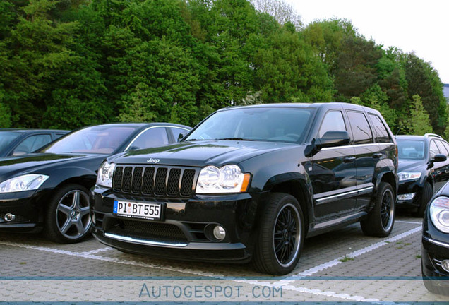 Jeep Grand Cherokee SRT-8 2005