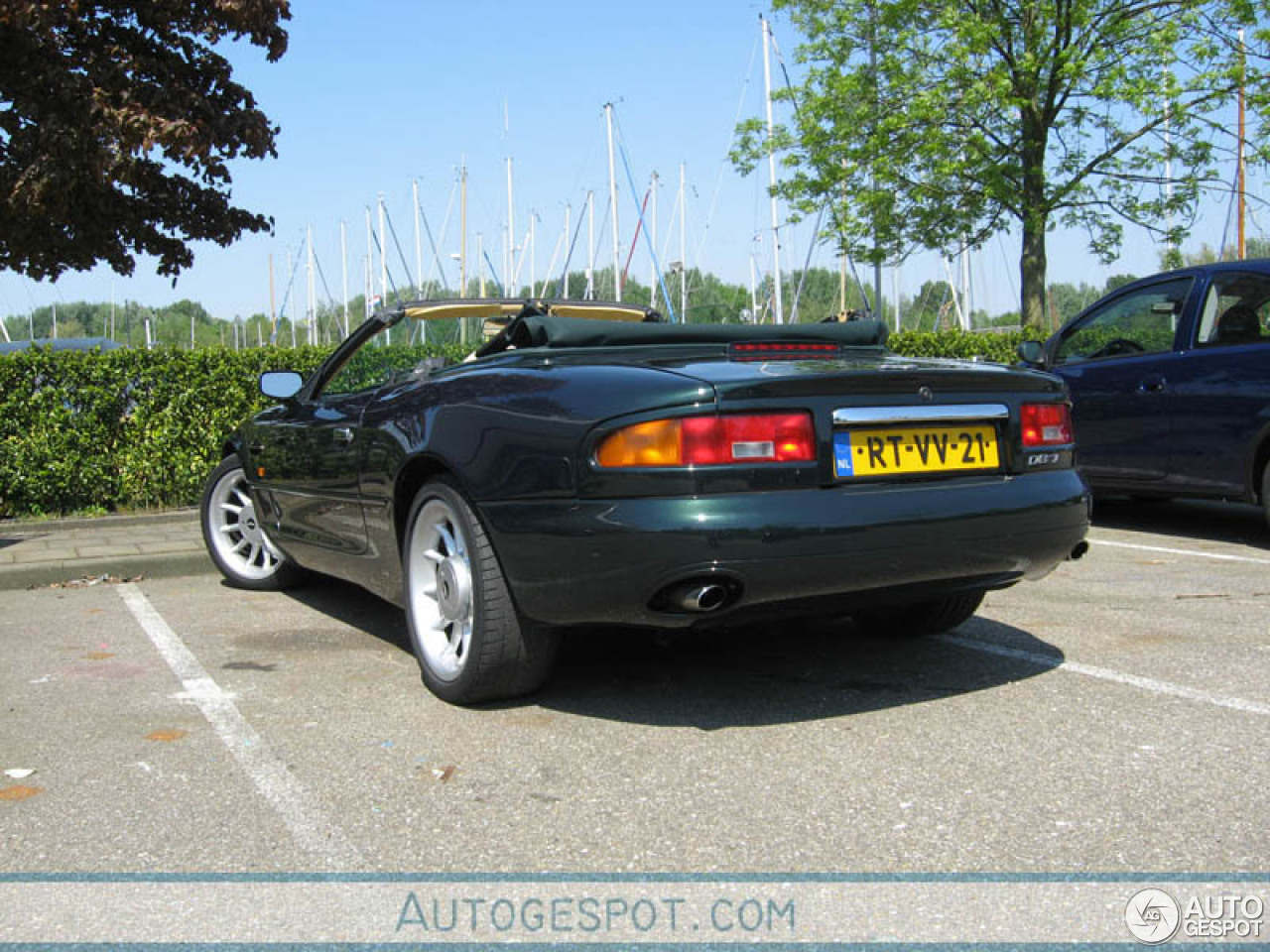 Aston Martin DB7 Volante