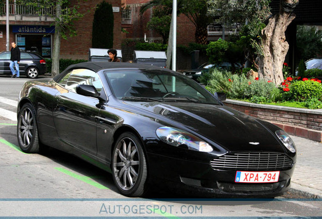 Aston Martin DB9 Volante