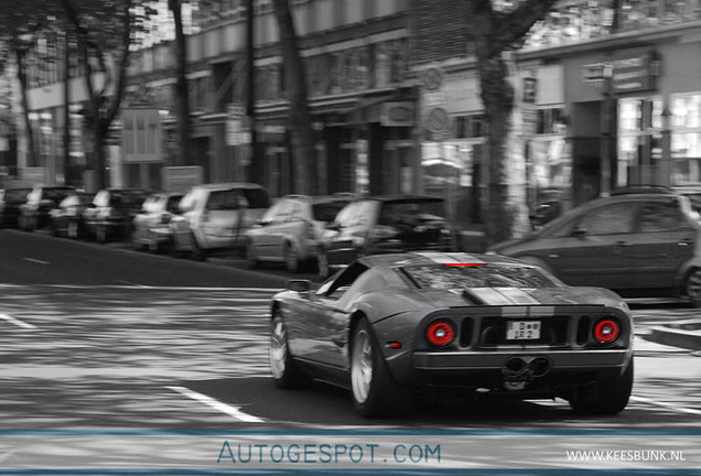 Ford GT