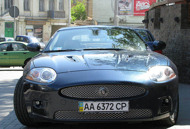 Jaguar XKR Convertible 2006