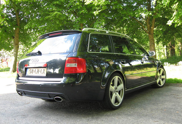 Audi RS6 Avant C5