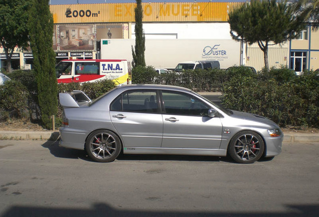 Mitsubishi Lancer Evolution VIII FQ