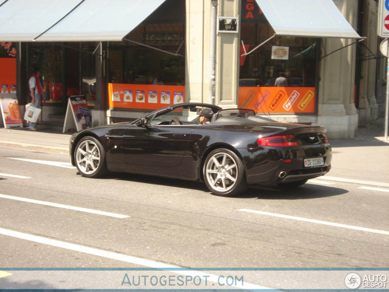 Aston Martin V8 Vantage Roadster