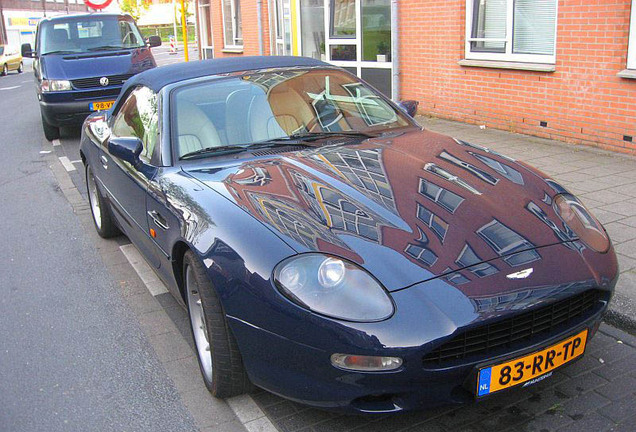 Aston Martin DB7 Volante