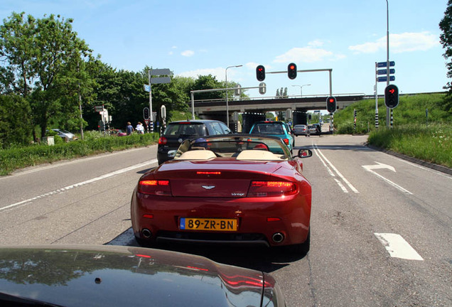 Aston Martin V8 Vantage Roadster