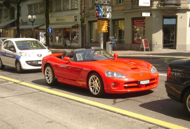 Dodge Viper SRT-10 Roadster 2003