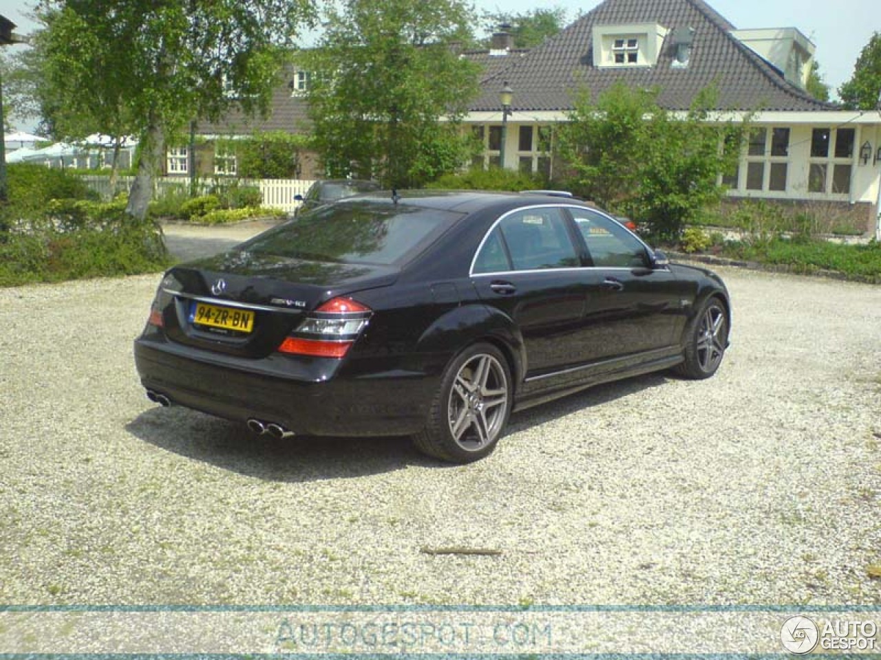 Mercedes-Benz S 63 AMG W221