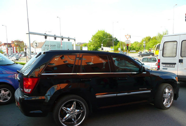 Jeep Grand Cherokee SRT-8 2005