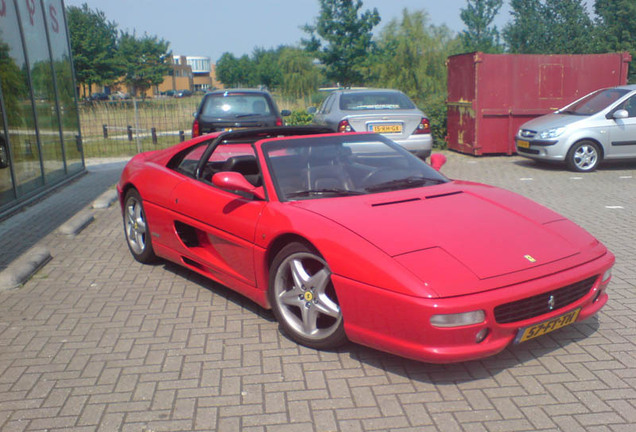 Ferrari F355 GTS