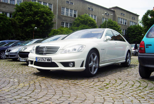 Mercedes-Benz S 65 AMG V221