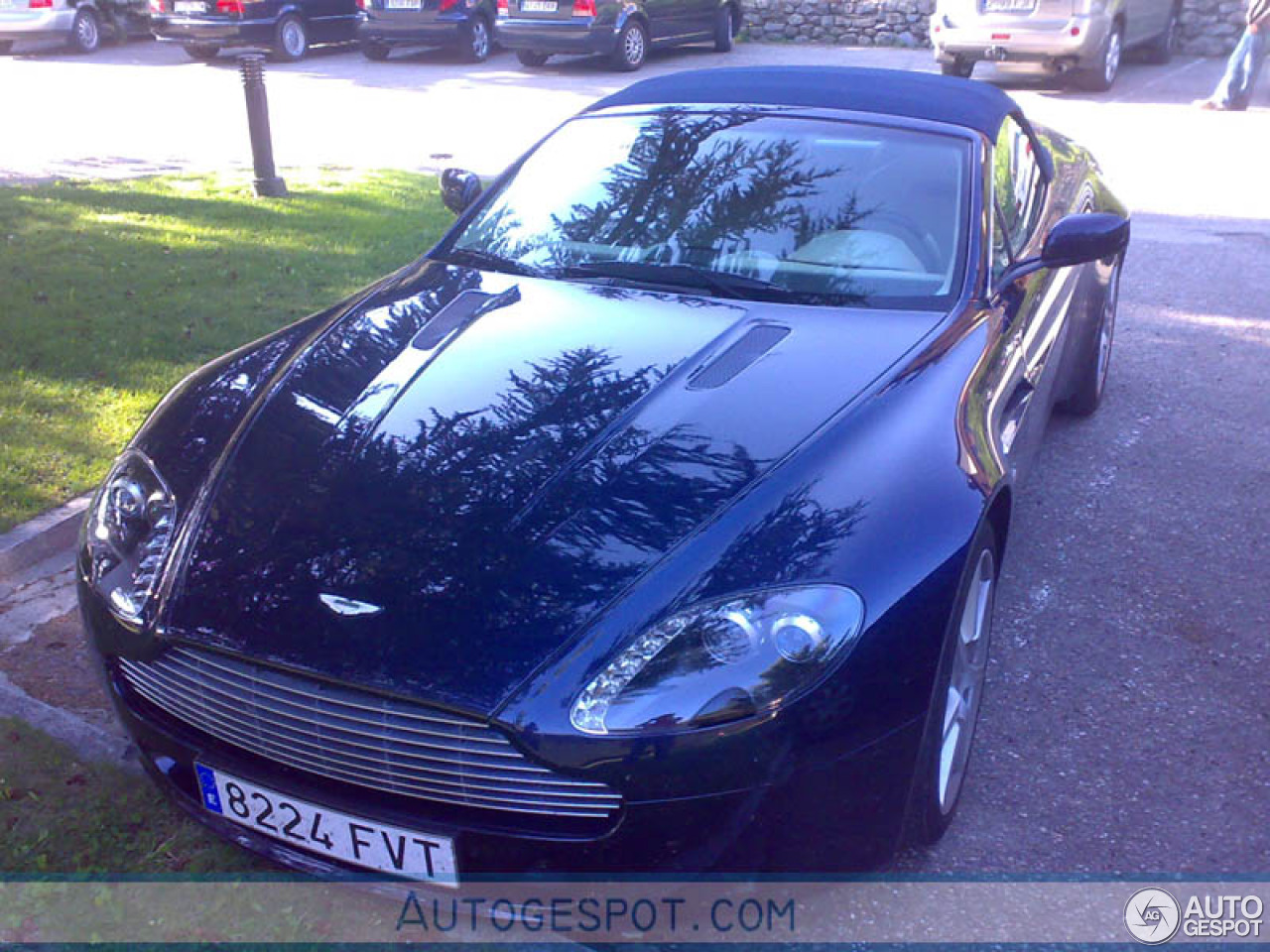 Aston Martin V8 Vantage Roadster