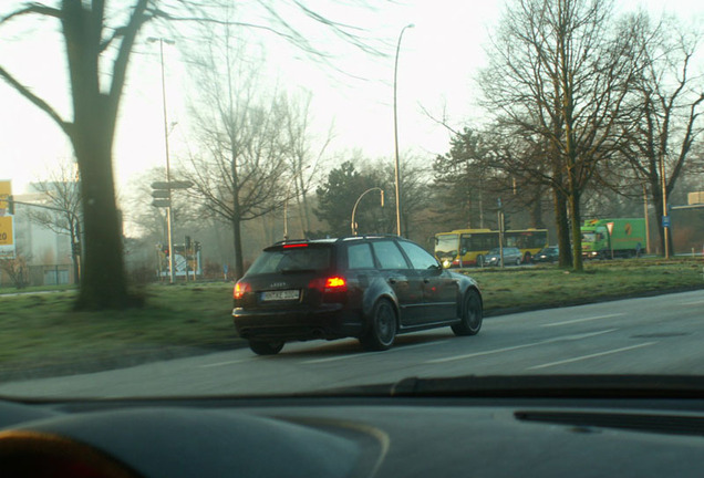 Audi RS4 Avant B7