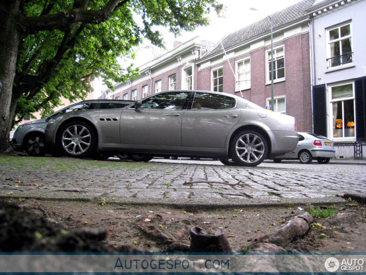 Maserati Quattroporte