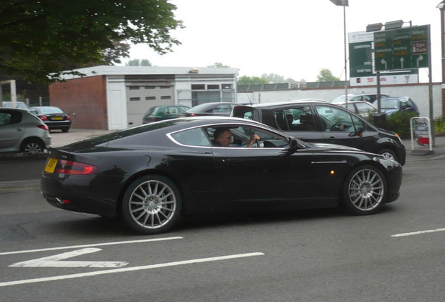 Aston Martin DB9