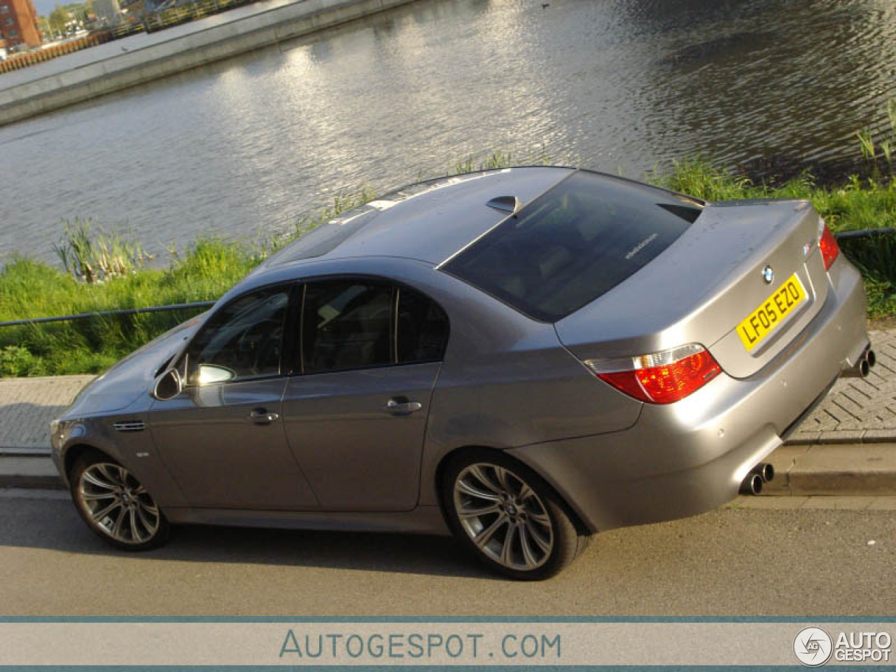 BMW M5 E60 2005