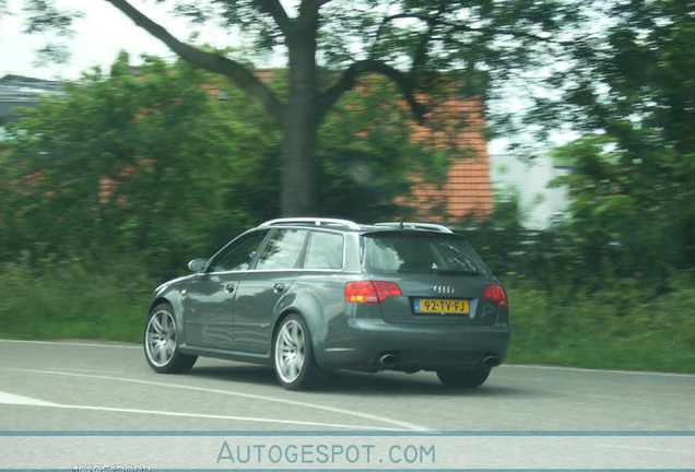 Audi RS4 Avant B7