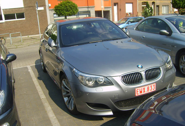 BMW M5 E60 2005