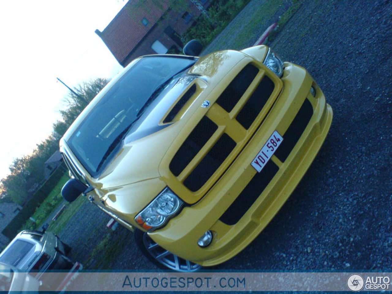 Dodge RAM SRT-10 Quad-Cab Yellow Fever Edition