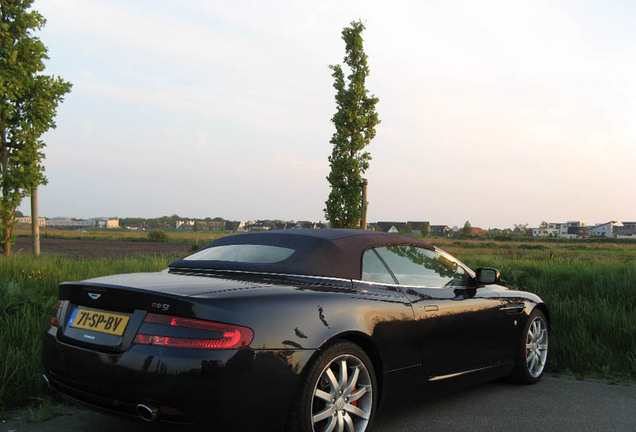 Aston Martin DB9 Volante