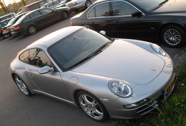 Porsche 997 Carrera 4S MkI