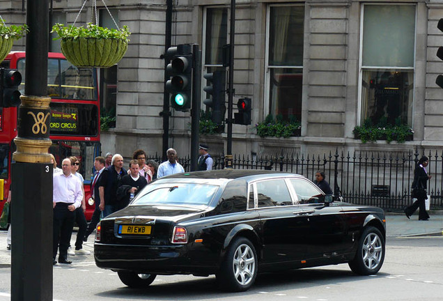 Rolls-Royce Phantom EWB