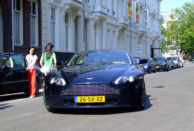 Aston Martin V8 Vantage