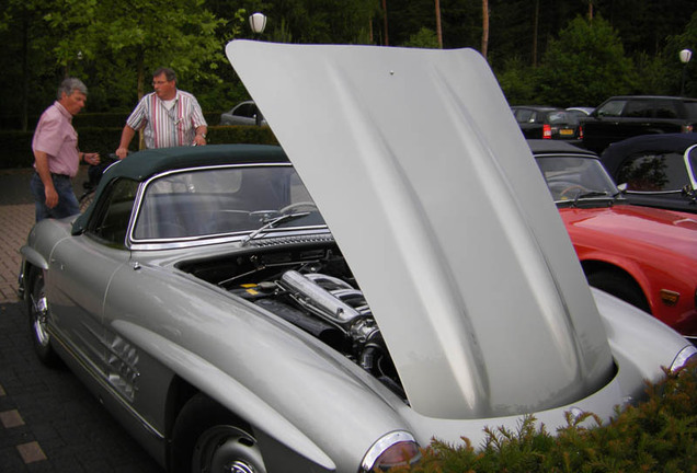 Mercedes-Benz 300SL Roadster