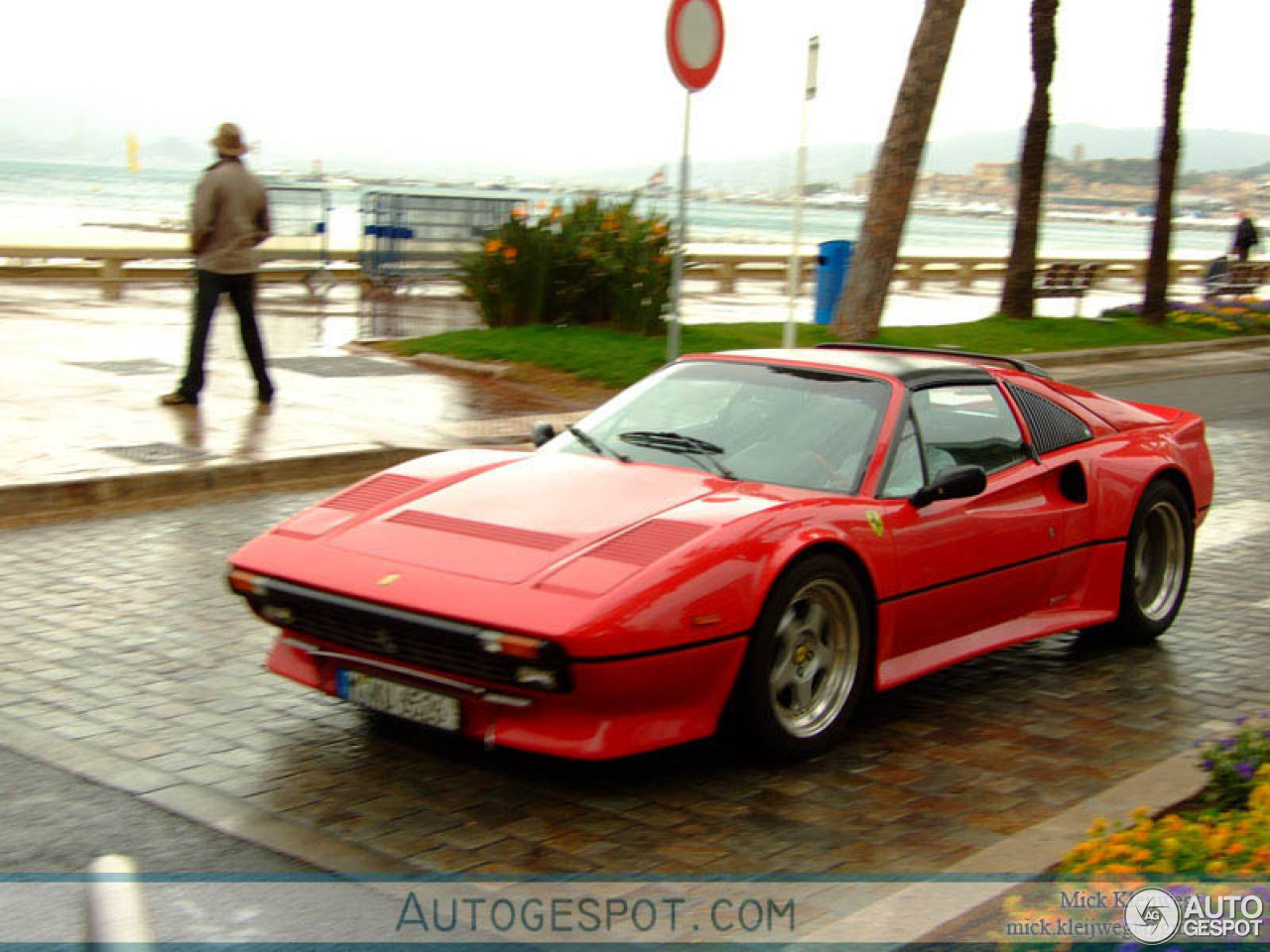 Ferrari 308 GTSi QV Zender