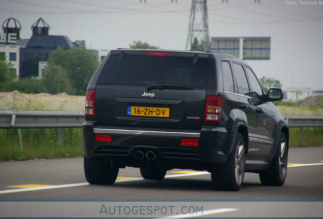 Jeep Grand Cherokee SRT-8 2005