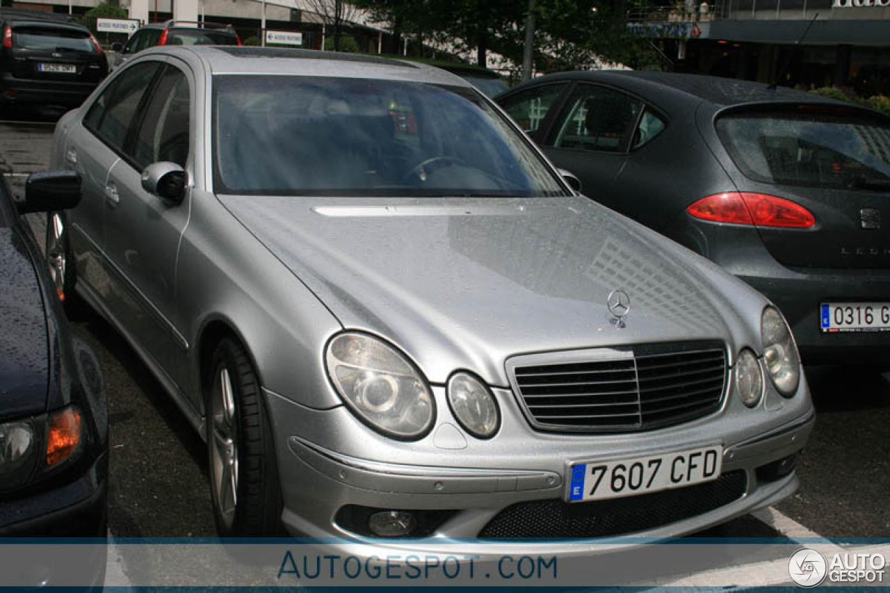 Mercedes-Benz E 55 AMG