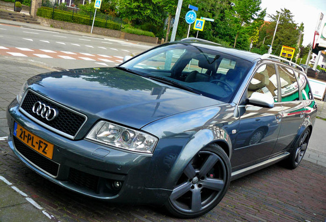 Audi RS6 Avant C5