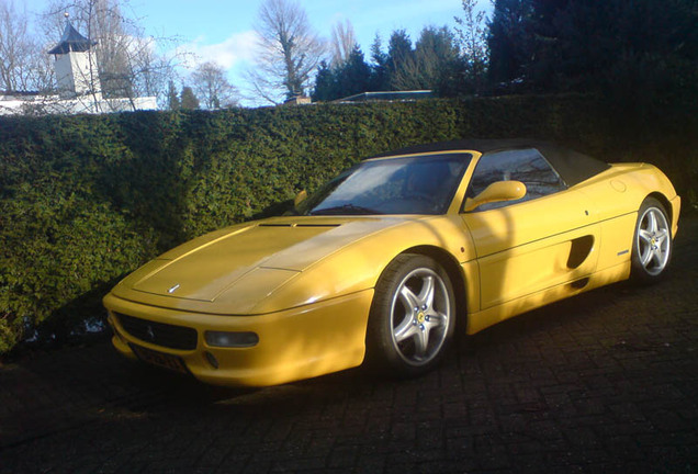 Ferrari F355 Spider