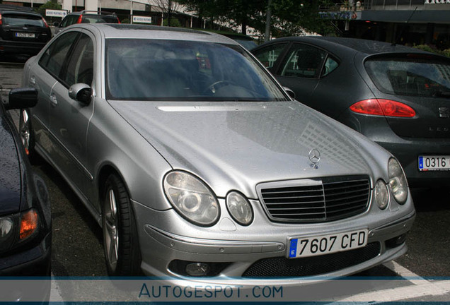 Mercedes-Benz E 55 AMG