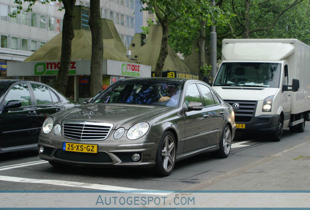 Mercedes-Benz E 63 AMG