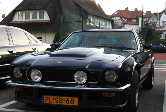 Aston Martin V8 Vantage 1977-1989