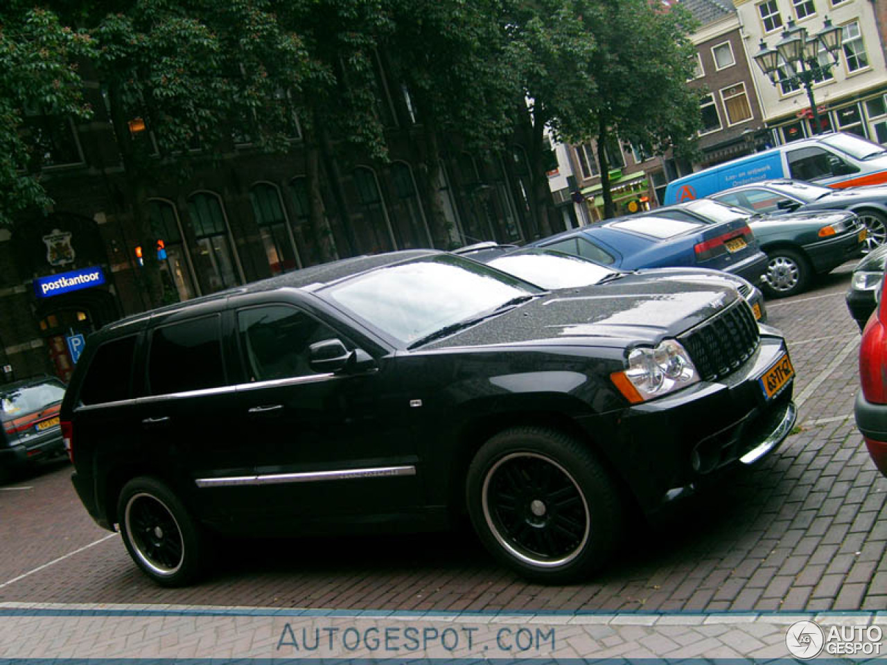 Jeep Grand Cherokee SRT-8 2005