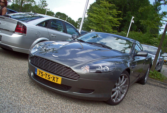 Aston Martin DB9