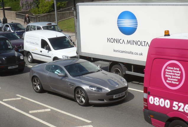 Aston Martin DB9