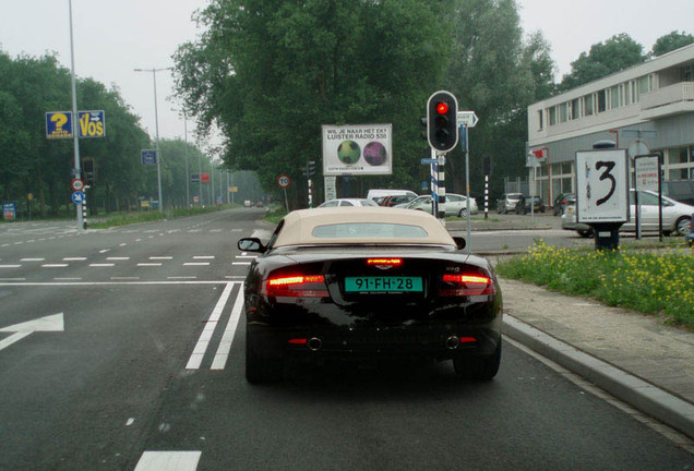 Aston Martin DB9 Volante