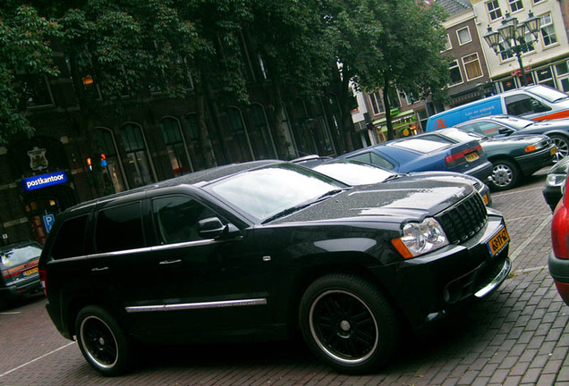 Jeep Grand Cherokee SRT-8 2005