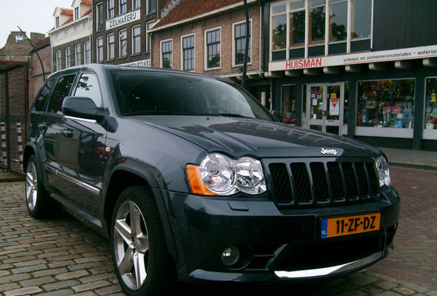 Jeep Grand Cherokee SRT-8 2005